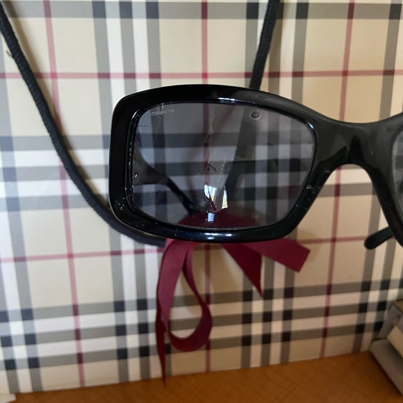 Authentic Burberry Black Sunglasses with case main image 11